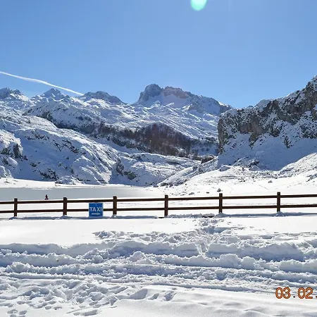 Hotel La Ercina Intriago